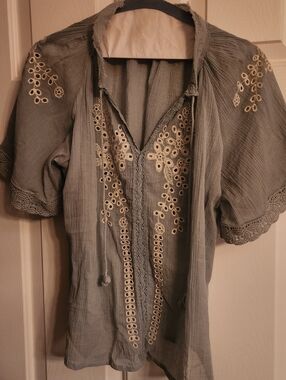 Chelsea & Theadora Top